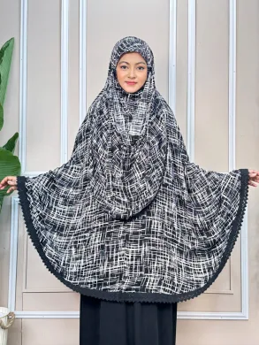 Premium Cotton Hijab thumbnail