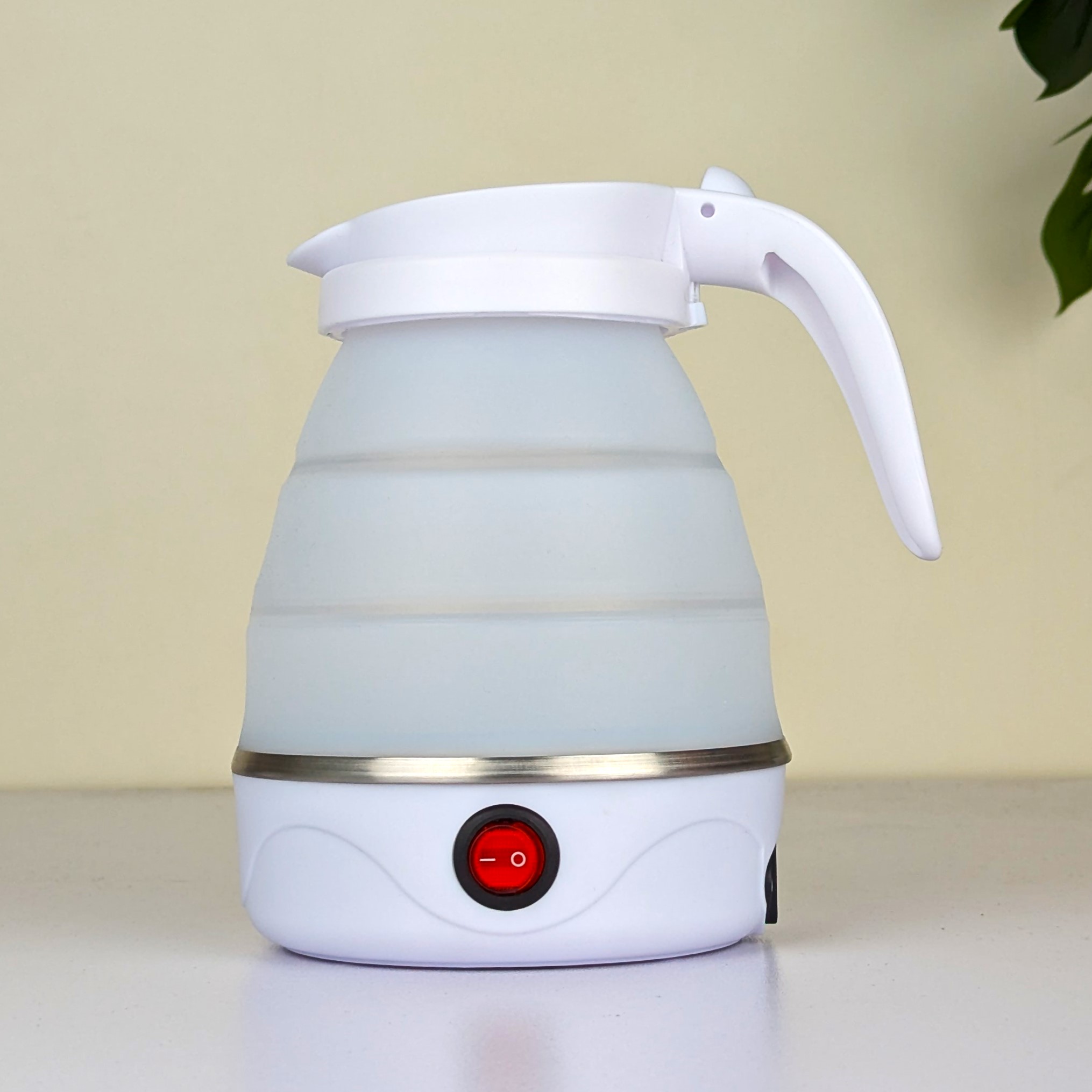 Travelling Folding Kettle 600ml – Portable Silicone Electric Water Boiler with Boil-Dry Protection &amp; Fast Boiling for Camping, Travel &amp; Hotels thumbnail