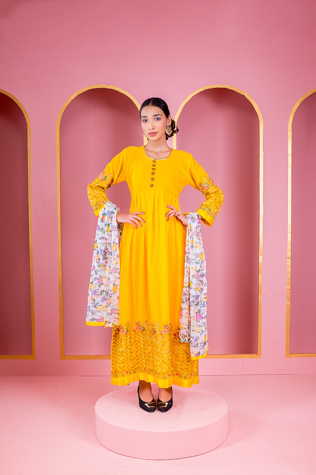 Ready-made Georgette Embroidered Party-wear Lehenga thumbnail