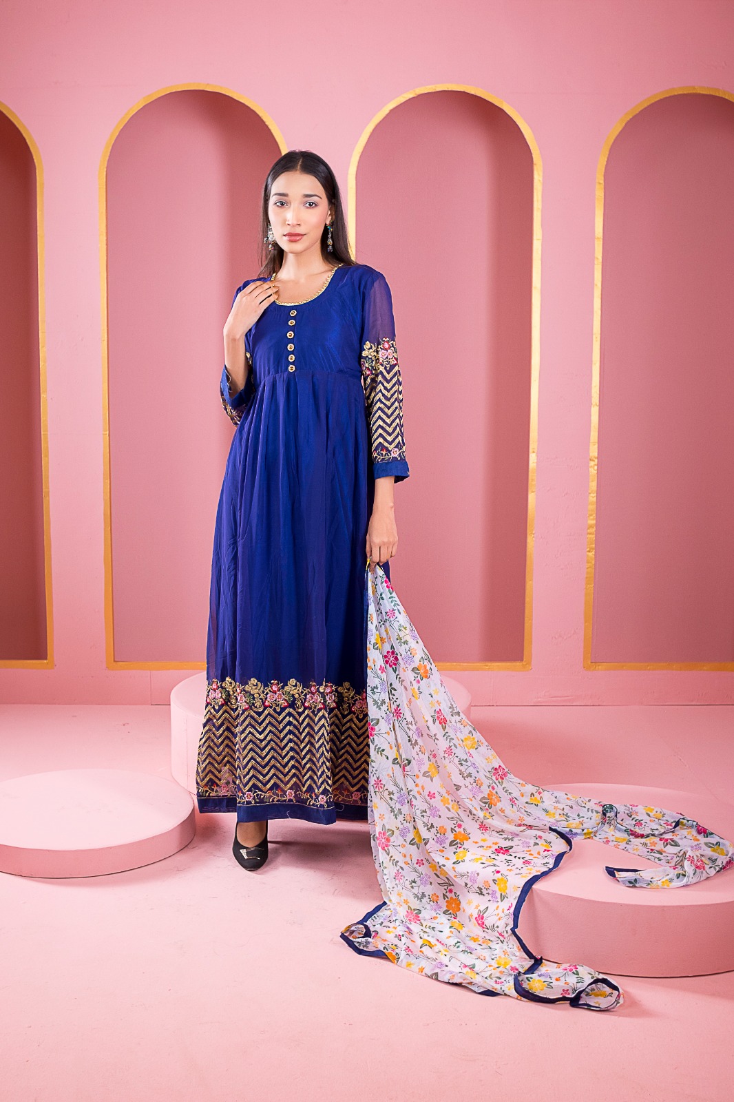 Ready-made Georgette Embroidered Party-wear Lehenga thumbnail