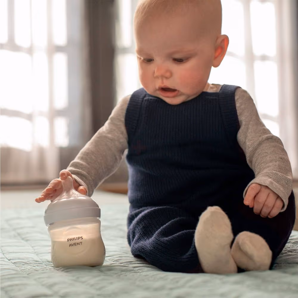 Philips Avent Natural Response Baby Feeding Bottle (0-3m) 125ml (Model: SCY900/01) thumbnail