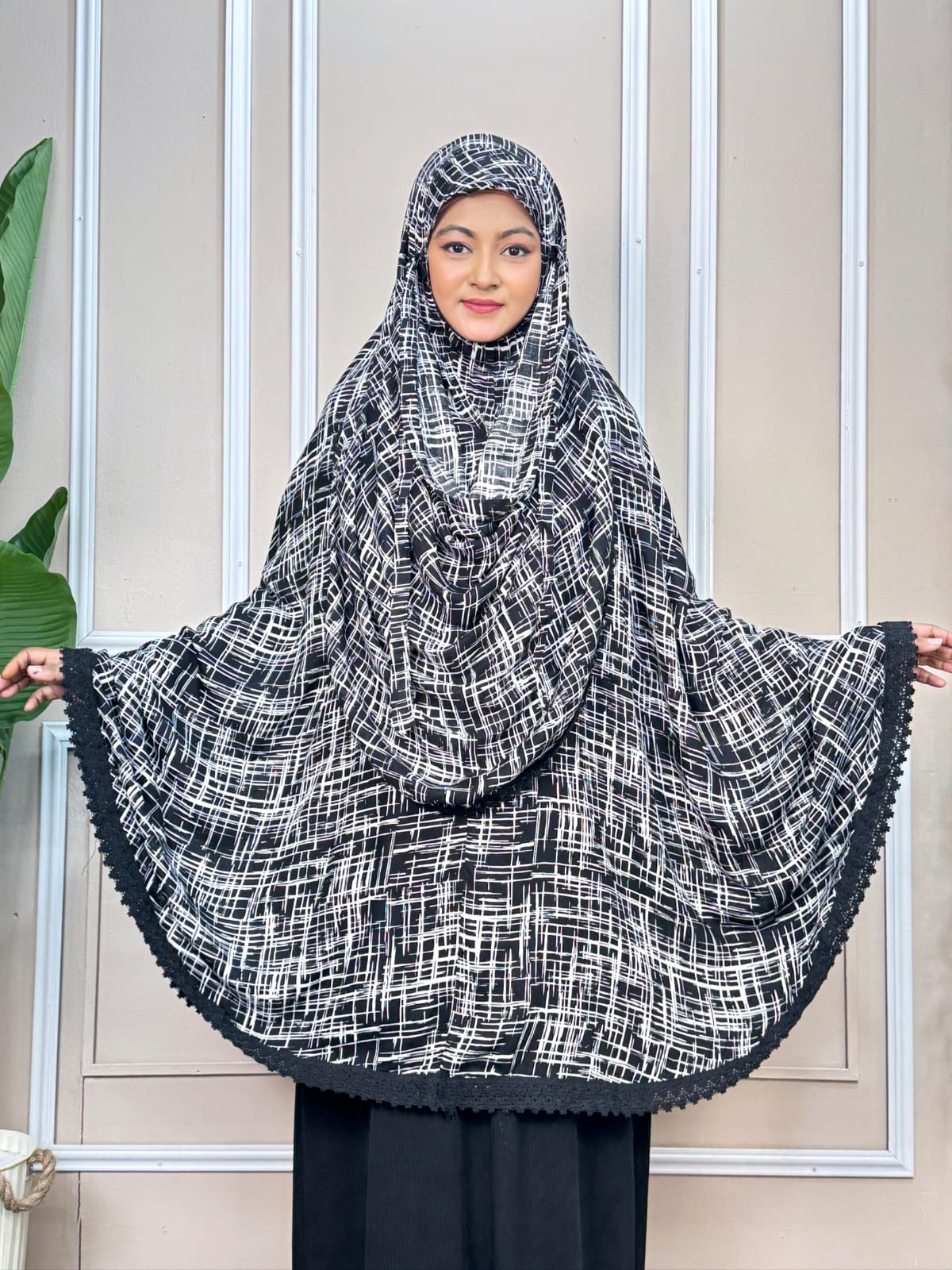 Premium Cotton Hijab thumbnail